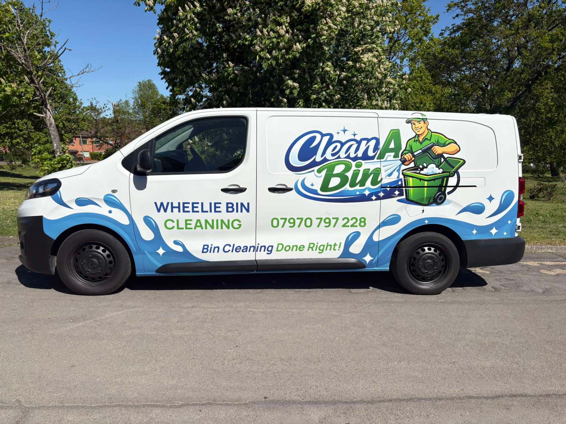 CLEAN A BIN service van local to Essex